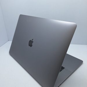 Apple MacBook Pro A1990