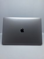 Apple MacBook Pro A1990