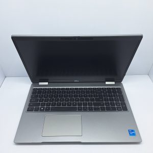 Dell Precision 3560 i5-1145G7