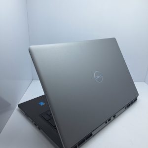 Dell Precision 7750 i7-10850H